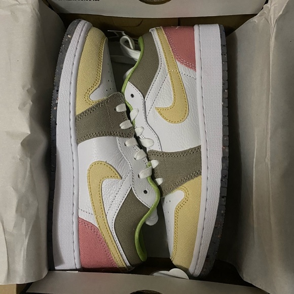 Nike jordan lows - Picture 1 of 6